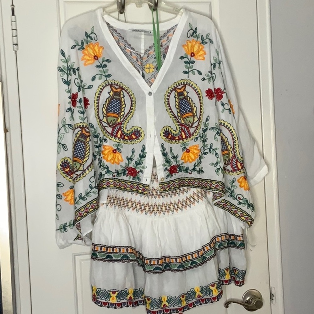 Zara White Floral Embroidered Skirt Set